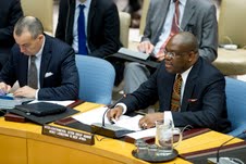 Dr. Abdullahi Shehu (right), Director General of the Inter-Governmental Action Group against Money Laundering in West Africa (GIABA), addresses the Security Council meeting on combating terrorism in Africa, 13 May 2013 (Photo Credit: GIABA Communications)